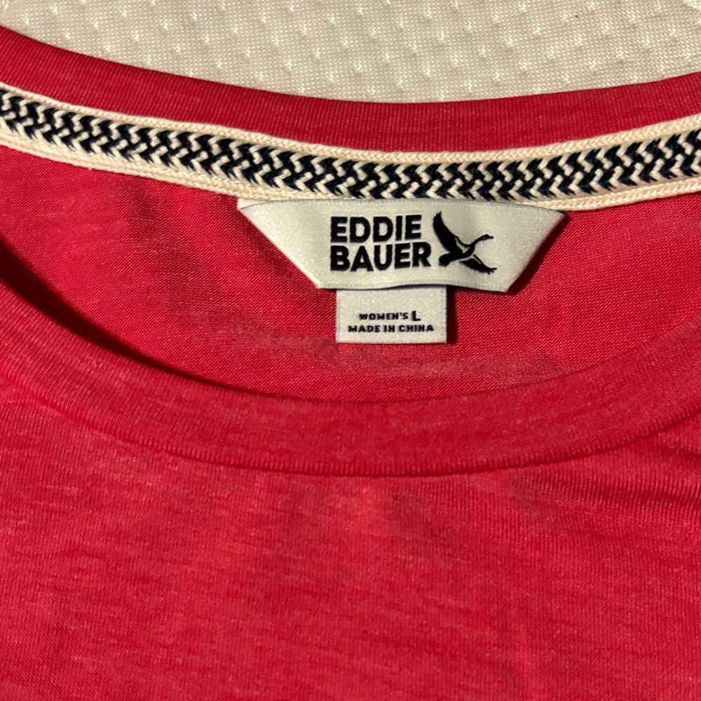 NWT Eddie Bauer Women's White and Pink Short Sleeve Tees - Picture 5 of 8